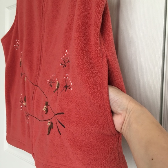 Northern Reflections Women’s XL Zip Up Vest - Picture 3 of 13